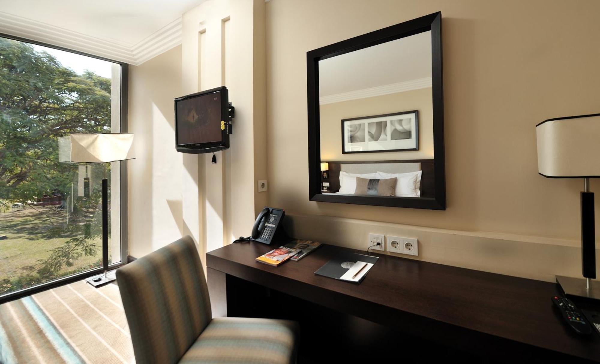 Pullman Lubumbashi Grand Karavia. Hotel Bagian luar foto