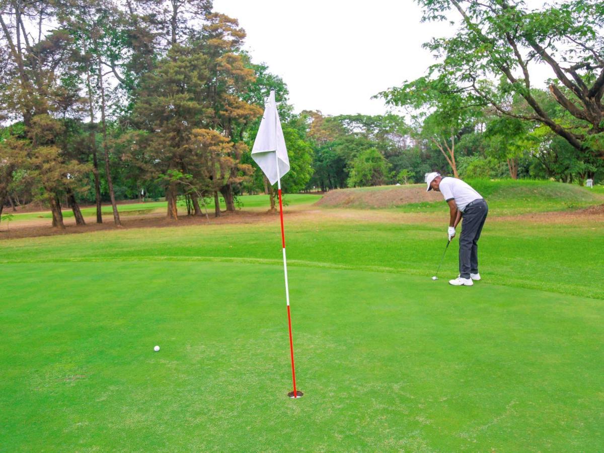 Pullman Lubumbashi Grand Karavia. Hotel Bagian luar foto
